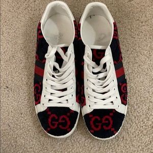 Gucci fuzzy sneakers